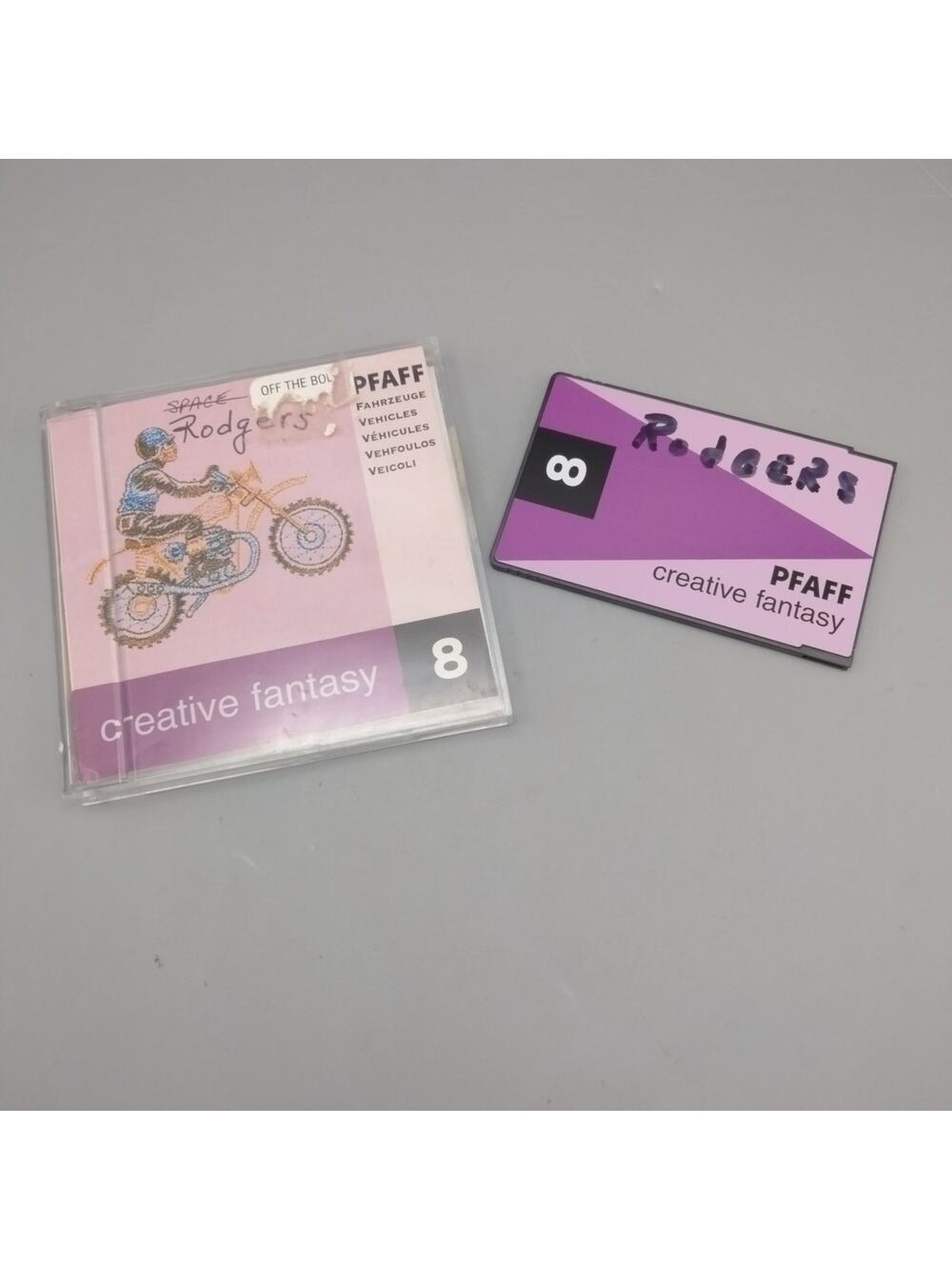 Pfaff Embroidery Cards - Creative Fantasy #8 Vehicles With Case